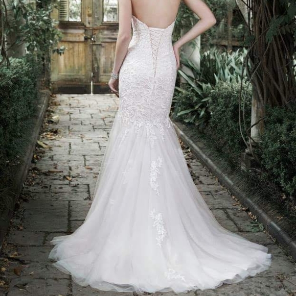 Designer Wedding Dress - Picture 3 of 6